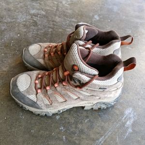Merrell Moab 2 Mid Waterproof Women's size 9